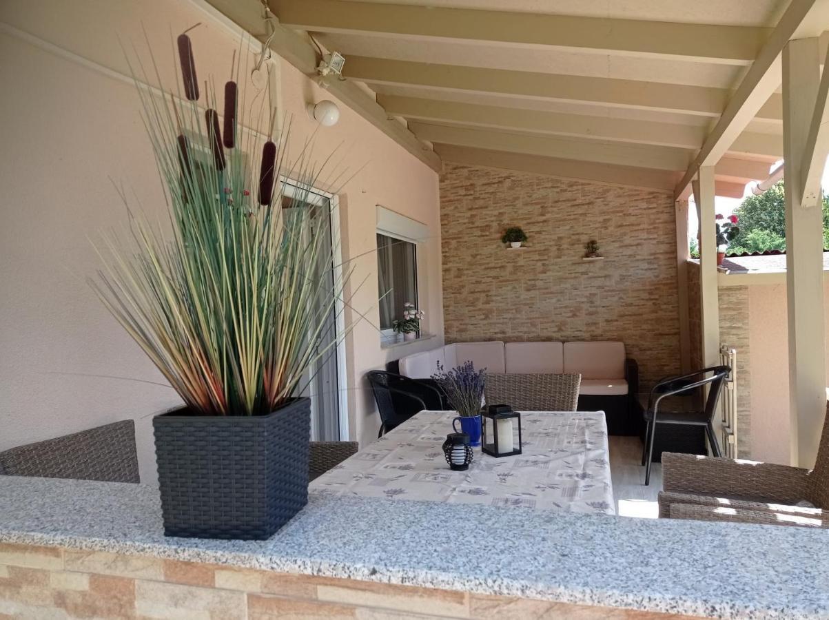 Sommer Ferienhaus Balatonszarszo Exterior foto